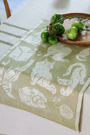 Lapuan Kankurit Kissanpaivat Cat Tea Towel White/Olive - Cloudberry Living