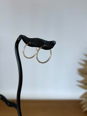 Gold Fill Hammered Circle Hoop Earrings - Cloudberry Living