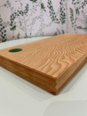 Cornish Oiled Ash Chopping Board Medium Green Detail 19.5 x 42cm