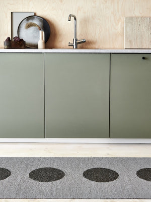 Pappelina BIO EDITION Vera 2.0 Grey/Granite Metallic Rug - Cloudberry Living