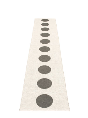 Pappelina Vera Charcoal Runner Rug, - Cloudberry Living