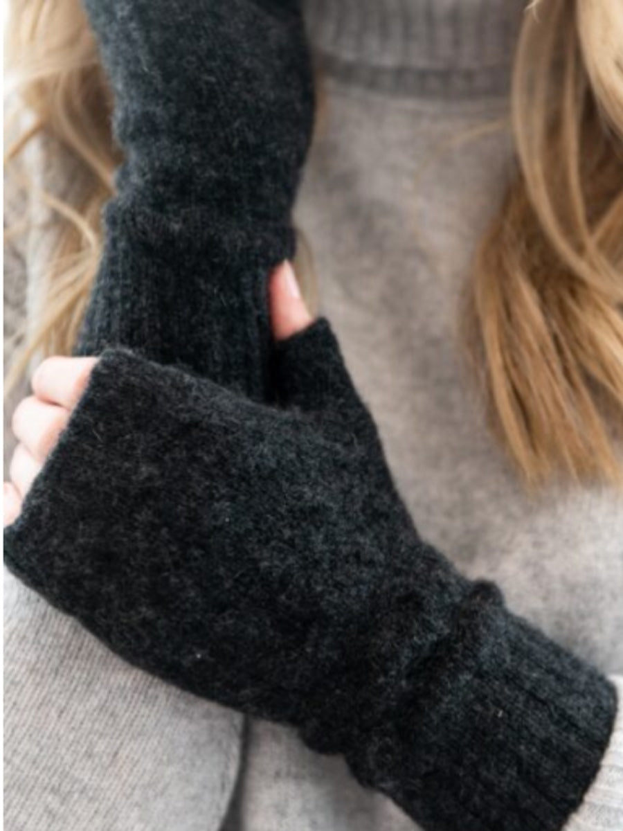 Cashmere Cable Knit Hand Warmers Charcoal - Cloudberry Living