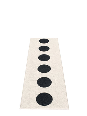 Pappelina Vera Black Runner Rug, - Cloudberry Living