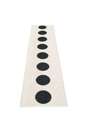 Pappelina Vera Black Runner Rug, - Cloudberry Living